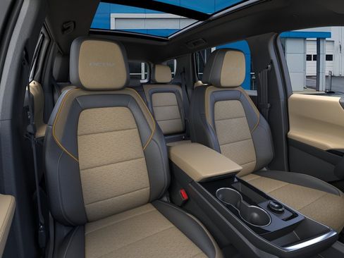 New 2026 Chevrolet Equinox ACTIV AWD/4WD image 16