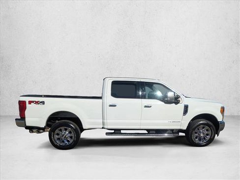 Used 2019 Ford F350 Lariat w/ Lariat Ultimate Package image 4