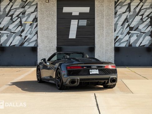 Used 2022 Audi R8 V10 performance AWD/4WD image 11