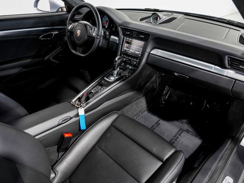 Used 2014 Porsche 911 Carrera S image 30