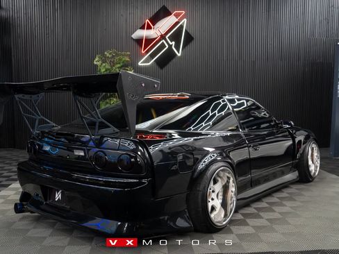 Used 1989 Nissan 240SX SE RWD image 2