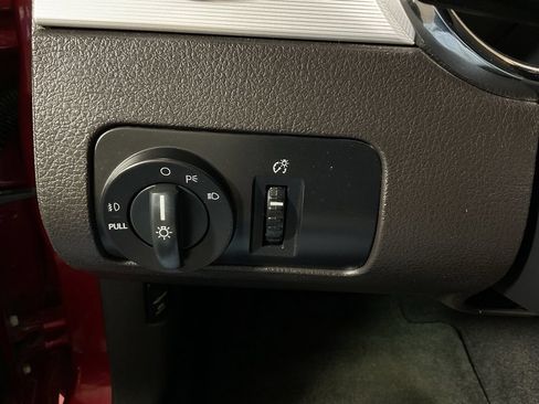 Used 2007 Ford Mustang GT RWD image 24