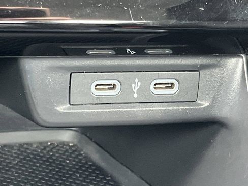 Used 2024 Volkswagen Jetta SE image 6