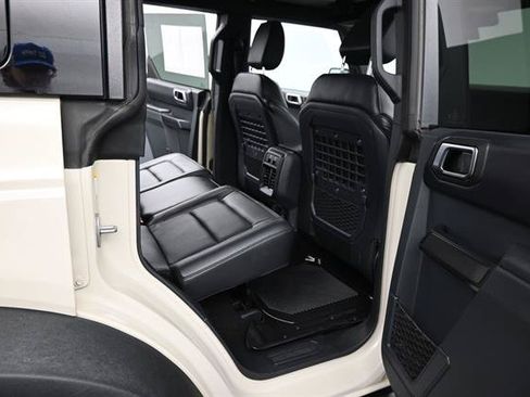Used 2025 Ford Bronco Badlands AWD/4WD image 15