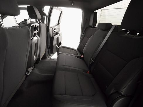 Used 2021 Chevrolet Silverado 1500 Custom Trail Boss w/ Safety Confidence Package image 15