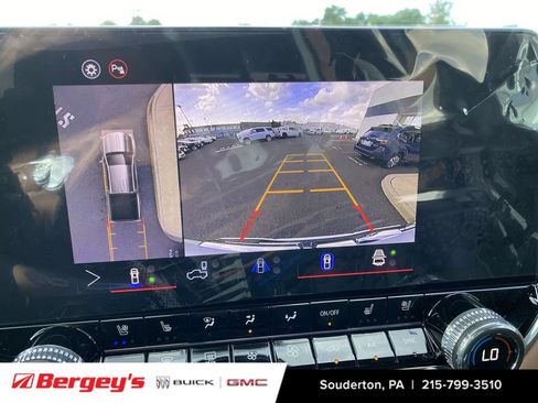 New 2026 GMC Canyon AT4 w/ Technology Plus Package AWD/4WD image 16