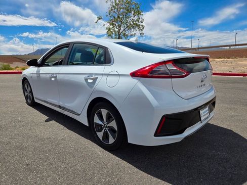 Used 2019 Hyundai Ioniq Limited FWD image 5