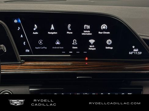 Used 2023 Cadillac Escalade Premium Luxury AWD/4WD image 21