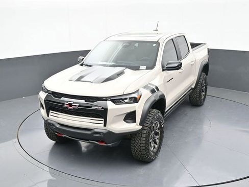 New 2026 Chevrolet Colorado ZR2 w/ Technology Package AWD/4WD image 65