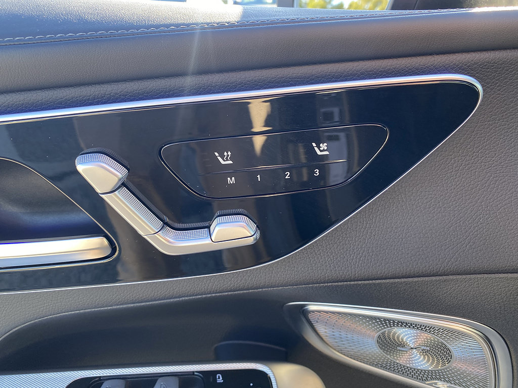 Used 2024 Mercedes-Benz GLC 300 4MATIC image 20