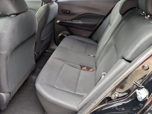 Used 2023 Nissan Kicks S image 18