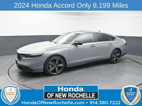 Used 2024 Honda Accord Sport image 1