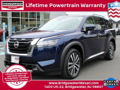 Used 2022 Nissan Pathfinder Platinum w/ Cargo Package