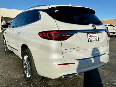 Used 2021 Buick Enclave Avenir w/ Avenir Technology Package image 13