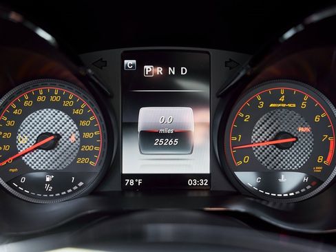 Used 2018 Mercedes-Benz AMG GT R image 65