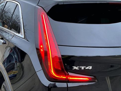 Used 2023 Cadillac XT4 Premium Luxury image 31