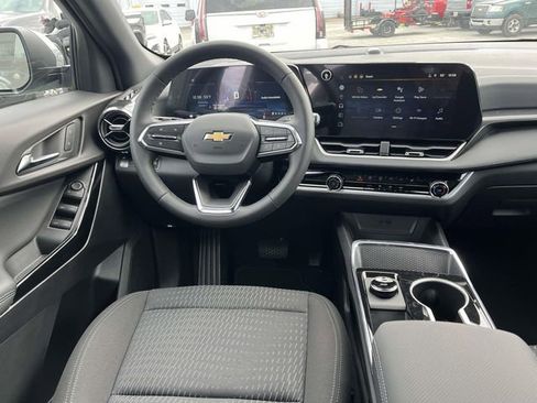 New 2026 Chevrolet Equinox LT image 6