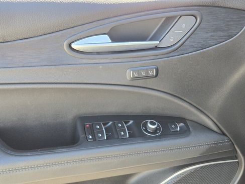 Used 2020 Alfa Romeo Stelvio Sport w/ Quick Order Package 22K Sport RWD image 17