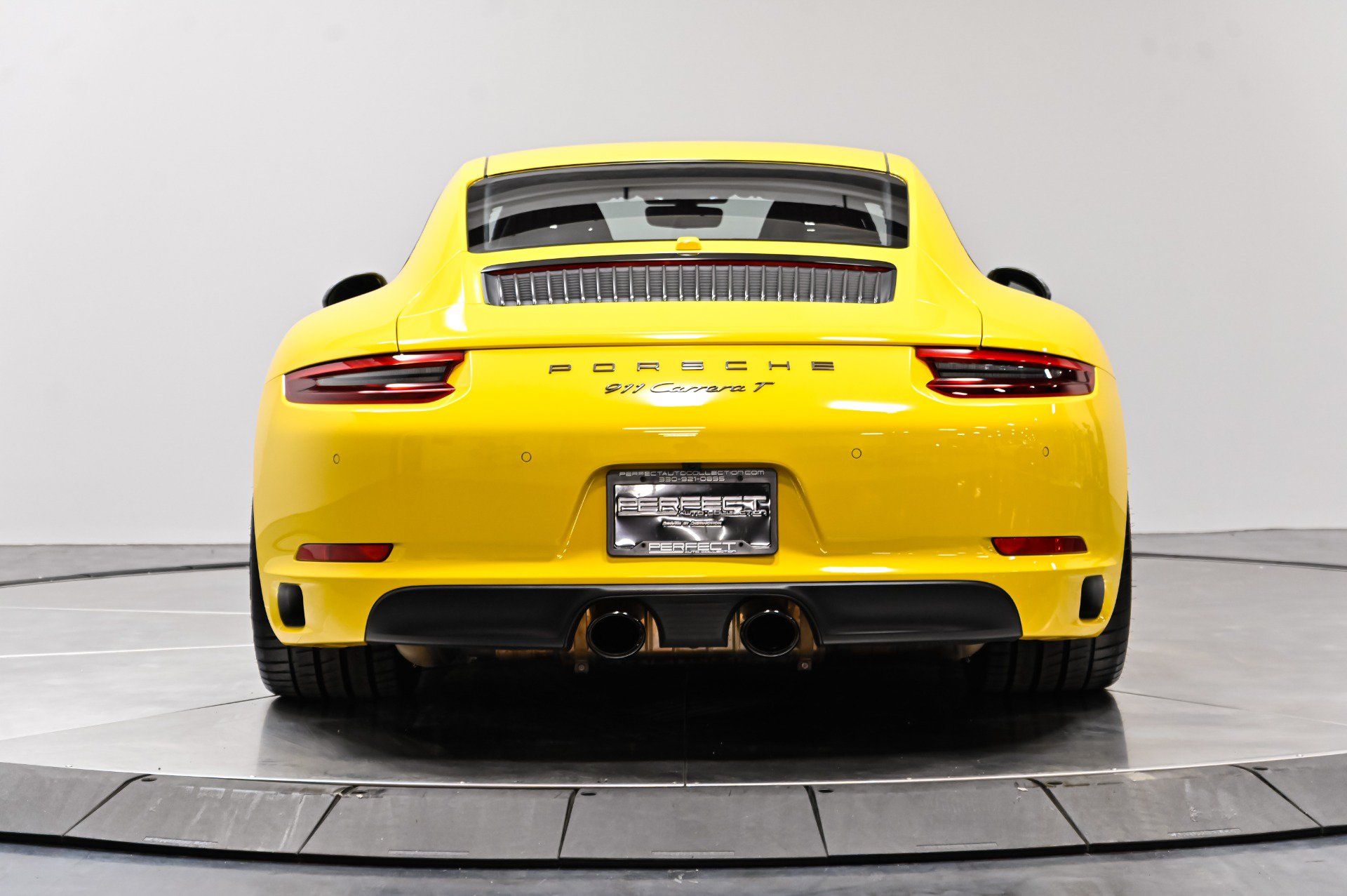 Used 2018 Porsche 911 Carrera T RWD image 43