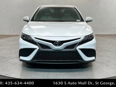 Used 2021 Toyota Camry SE w/ Carpet Mat Package (TMS) image 8