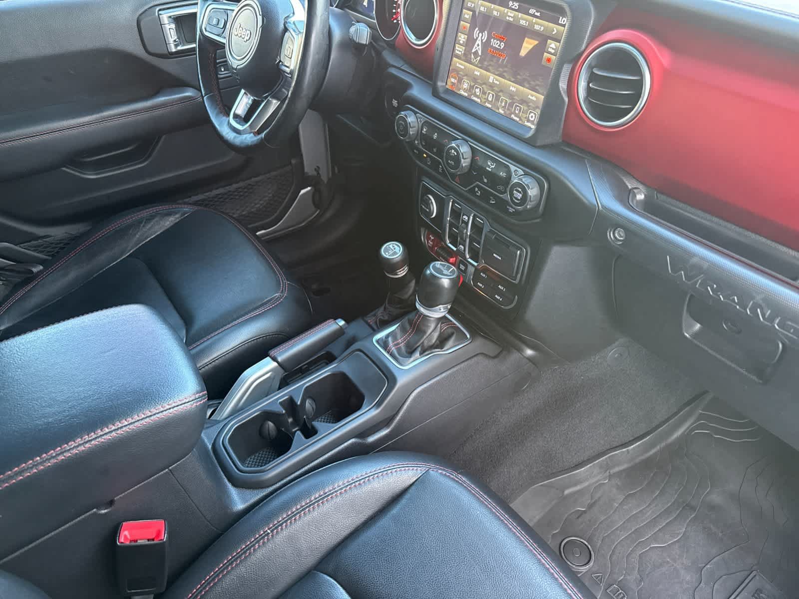 Used 2020 Jeep Wrangler Unlimited Rubicon AWD/4WD image 16