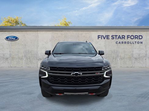 Used 2022 Chevrolet Tahoe Z71 w/ Luxury Package image 3