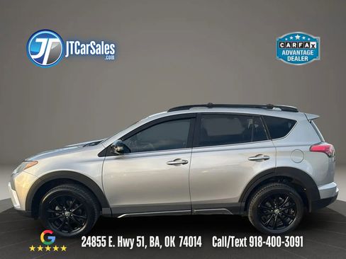 Used 2018 Toyota RAV4 Adventure image 32