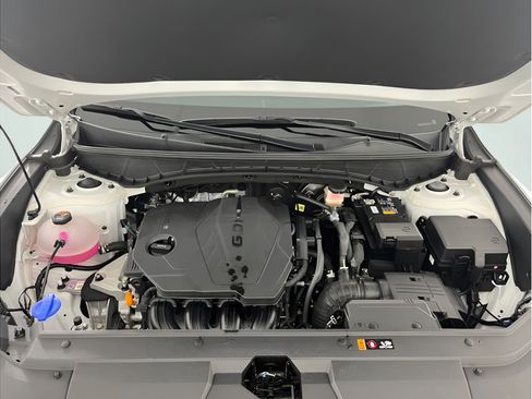 Used 2025 Hyundai Santa Cruz SEL FWD image 19