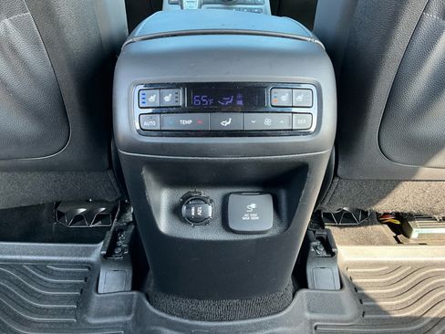 Used 2020 Hyundai Palisade Limited AWD/4WD image 23