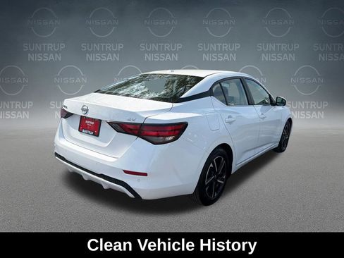 Used 2024 Nissan Sentra SV FWD image 5