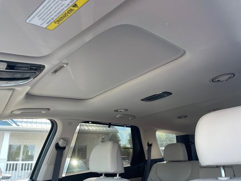 Certified 2022 Hyundai Palisade SEL w/ 8P Bench Seat Package image 21