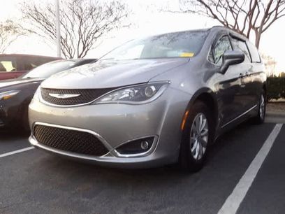 Used 2017 Chrysler Pacifica Touring-L