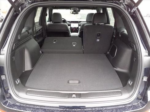 New 2024 Jeep Grand Cherokee Limited 4xe image 23