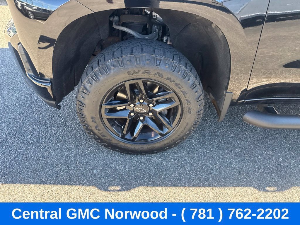 Used 2020 Chevrolet Silverado 1500 LT Trail Boss AWD/4WD image 9