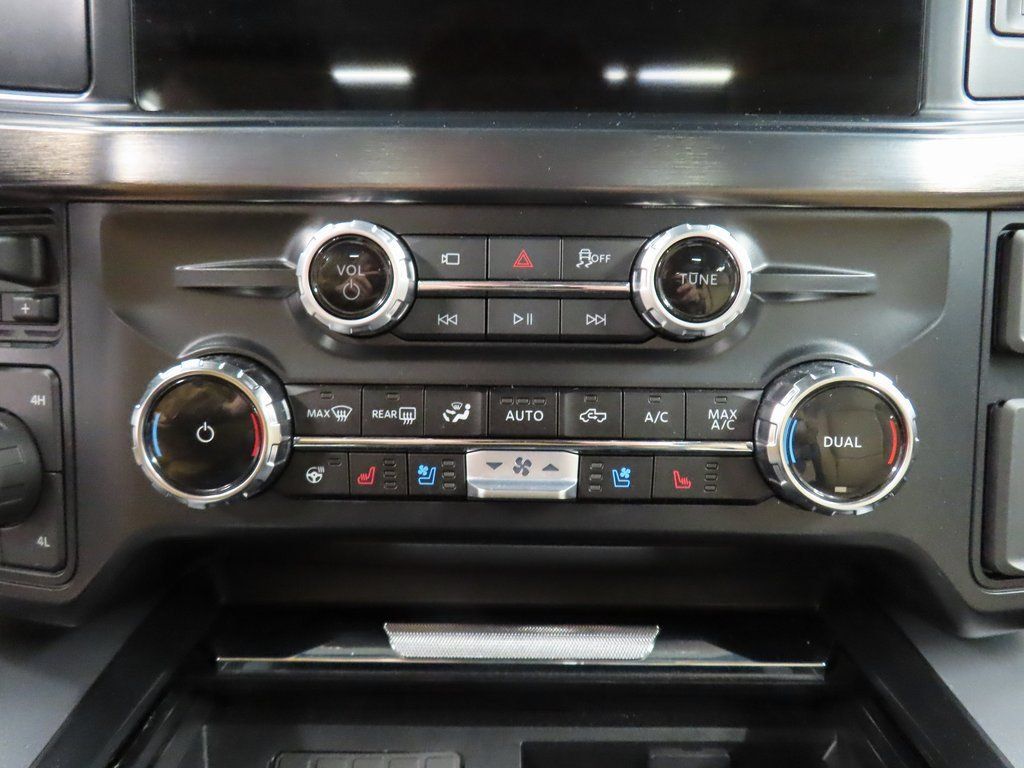 Used 2025 Ford F350 Lariat AWD/4WD image 52