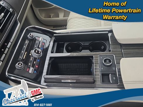 Used 2024 Lincoln Navigator L Black Label image 9