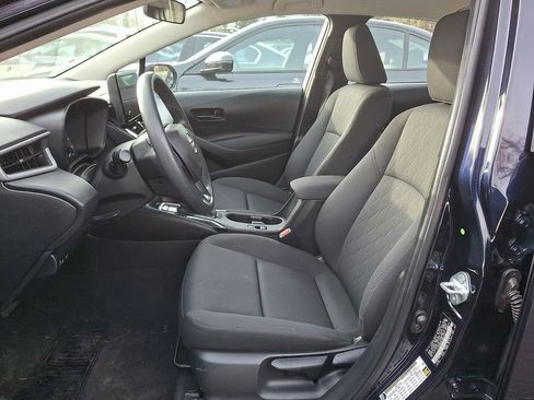 Used 2023 Toyota Corolla LE image 11