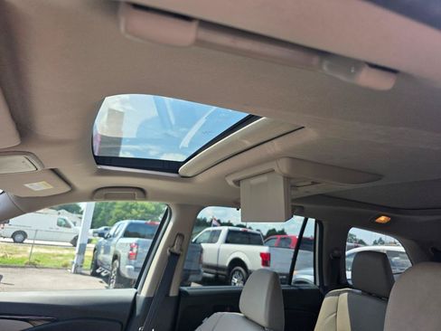 Used 2016 Honda Pilot Elite image 5