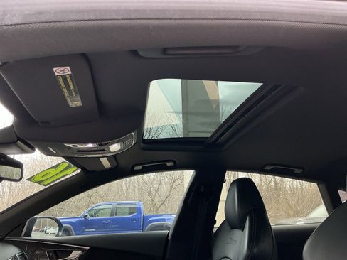 Used 2016 Audi RS 7 Prestige w/ Carbon-Optic Package image 17