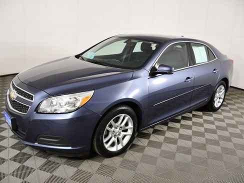 Used 2013 Chevrolet Malibu LT w/ Power Convenience Package FWD image 10