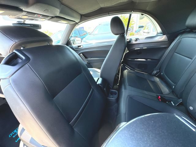 Used 2019 Volkswagen Beetle 2.0T SE FWD image 21