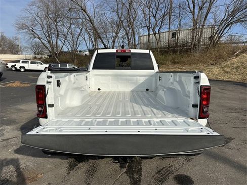 Used 2025 RAM 2500 Tradesman image 9