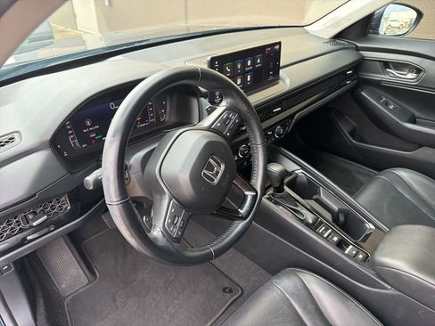 Used 2023 Honda Accord EX-L image 31