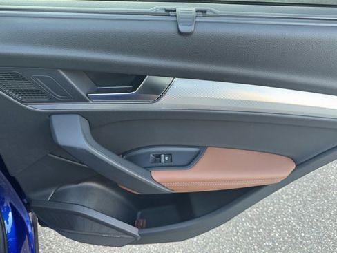 Certified 2024 Audi Q5 2.0T Prestige image 33