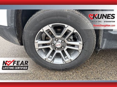 Used 2025 GMC Terrain Elevation image 14