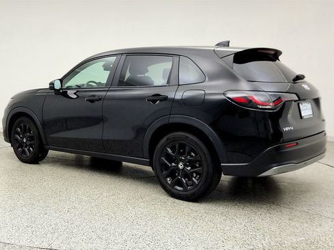 Used 2024 Honda HR-V Sport image 7