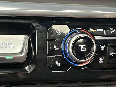 Used 2024 GMC Sierra 2500 Denali Ultimate w/ Max Trailering Package image 25