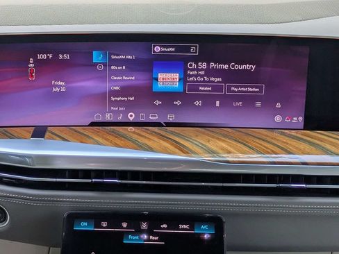 Certified 2025 Cadillac Escalade Sport Platinum w/ LPO, Floor Liner Package AWD/4WD image 19