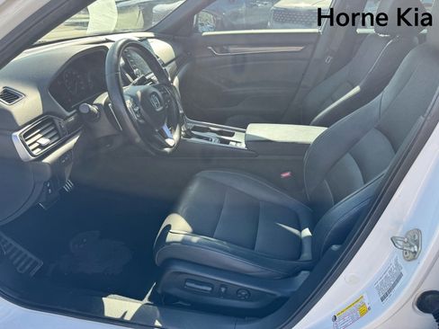 Used 2019 Honda Accord Sport image 10
