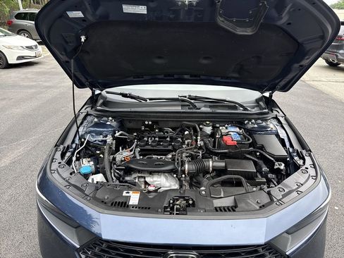 Used 2023 Honda Accord EX image 18